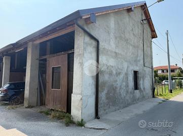 RUSTICO A PESSANO CON BORNAGO
