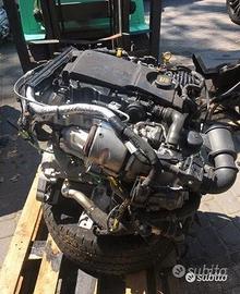 Motore jaguar f pace 204dtd