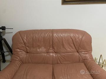 Divano in pelle 2 posti color rosa antico