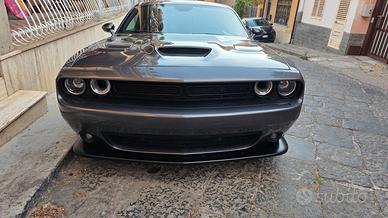 Dodge challenger 5.7 R/T HEMI