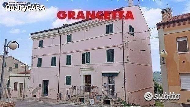 Appartamento predisposto per due unità GRANCETTA