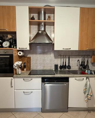 Cucina componibile senza elettrodomestici