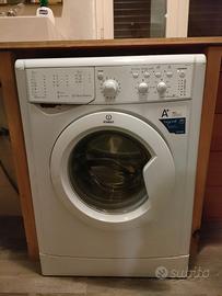 Lavatrice indesit