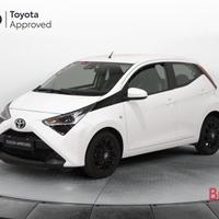 Toyota Aygo 5p 1.0 x-play m-mt 72cv