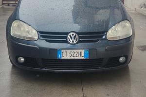 Volkswagen Golf V 1.6 fsi