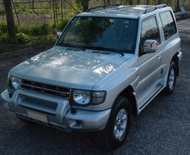 Mitsubishi Pajero 3.5 V6 Target