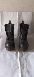Anfibi Dr. Martens n. 37