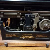 Macchina da scrivere OLIVETTI M20