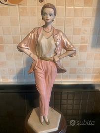 statuetta resina di Guido Cortese