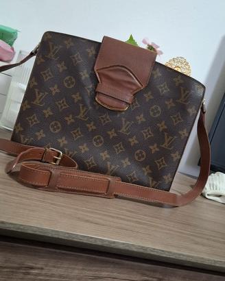 🇮🇹 Louis Vuitton Pochette Orsay Monogram Vintag