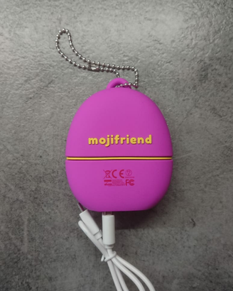 Power bank mojifriend