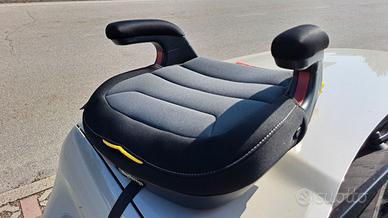 Rialzino seggiolino auto attacco isofix Peg Perego
