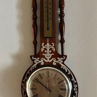 Orologio a lancette con barimetro, igrometro etc