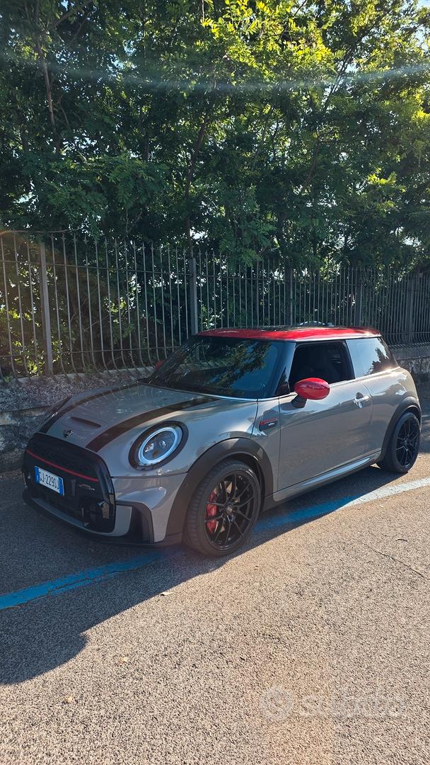 Mini Mini 4ª serie (F56)