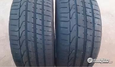 Coppia di pneumatici usati 245 30 20 Pirelli