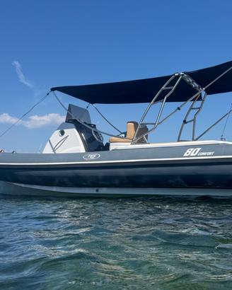 Gommone 880