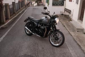Triumph Bonneville 2009 Accessoriata. Prezzo tratt