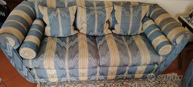 DIVANO DUE POSTI COLORE BLU E ORO