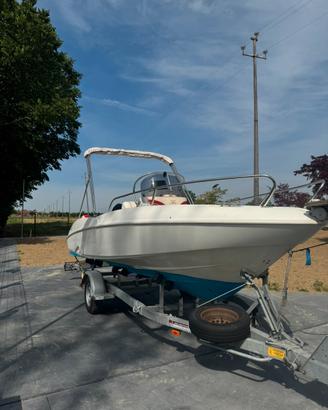 Barca Jaguar Prua