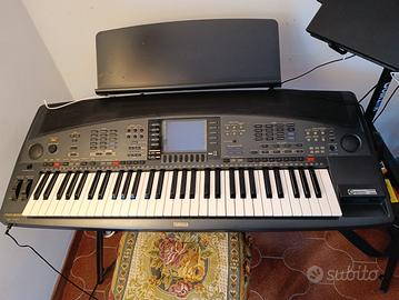 Tastiera Yamaha PSR 8000