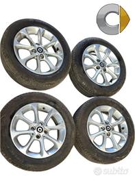 4 CERCHI IN LEGA COMPLETI DI GOMME SMART Forfour 4