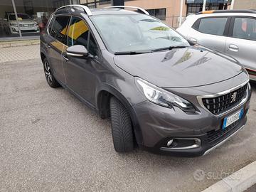 Peugeot 2008 1.2 puretech Allure s&s 110 cv