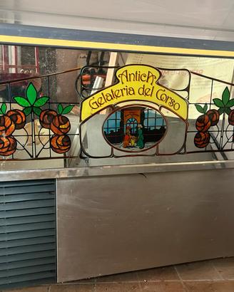 Banco vetrina refrigerante per gelati
