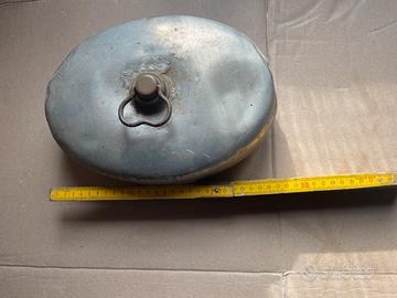 Secchio , annaffiatoio e scaldino