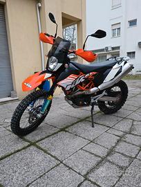 KTM 690 R enduro
