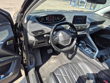 peugeot 3008 1.6hdi  full optional 