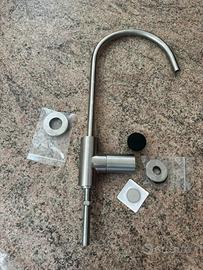 Miscelatore per rubinetto acqua filtrata