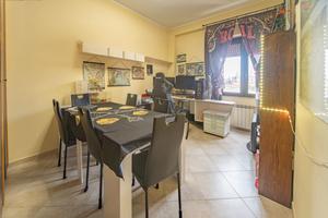 Quadrivano al piano alto con ascensore