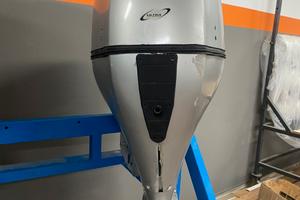 Motore fuoribordo honda bf 150 vtec