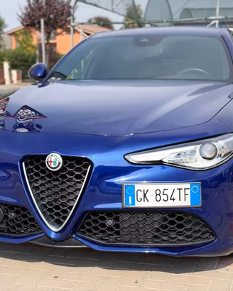 Alfa Romeo Giulia 2.2 Turbodiesel 160 CV AT8