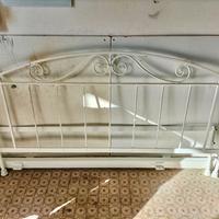 Letto matrimoniale ferro battuto 