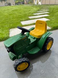 Mini trattore John Deere(piccolo)