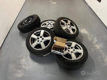 Set Gomme estive 185/60 R15 con Cerchi Mak