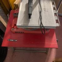 Sega circolare banchetto