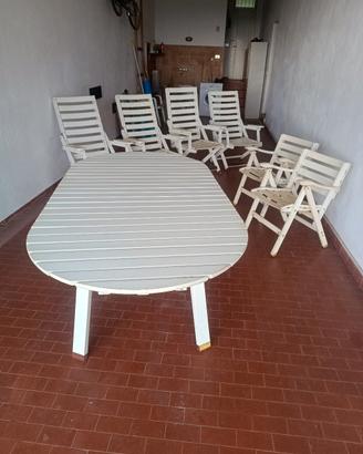 Tavolo e Sedie da giardino in legno bianco