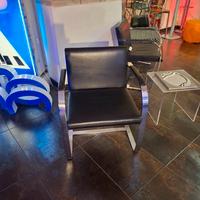 Sedia "BRNO" di Mies van der Rohe