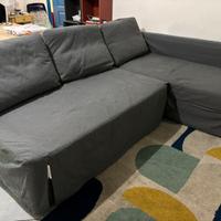 Divano con copertura