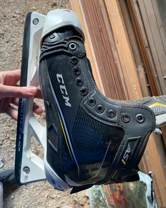 pattini da hockey ccm as1 taglia 44.5