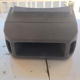 vano portaoggetti Nissan Terrano 