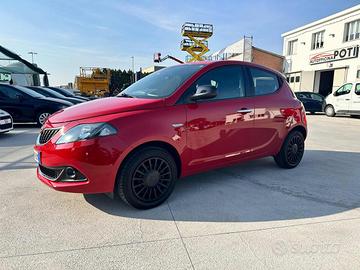 LANCIA Ypsilon 1.0 FireFly 5 porte S&S Hybrid Ec