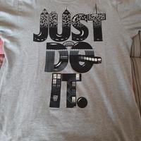 T Shirt uomo grigia Just Do It Nike 