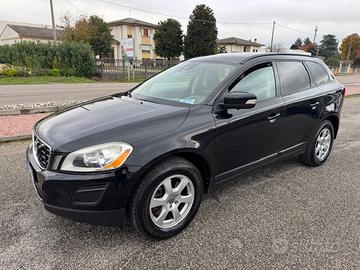 Volvo XC 60 D5 AWD Geartronic Summum