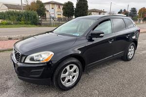 Volvo XC 60 D5 AWD Geartronic Summum