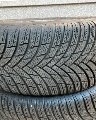 Cerchi lega Audi A4 16” gomme invernali 225/55 R16