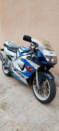 Suzuki gixxer 600 99'