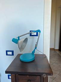 Lampada da tavolo snodata turchese